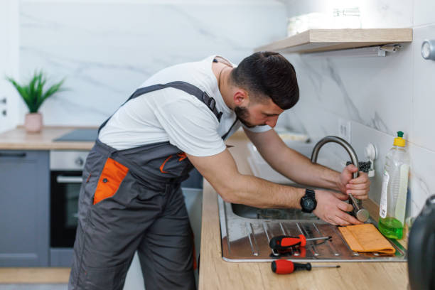 Best Shower Repair Services  in Smithville, TX